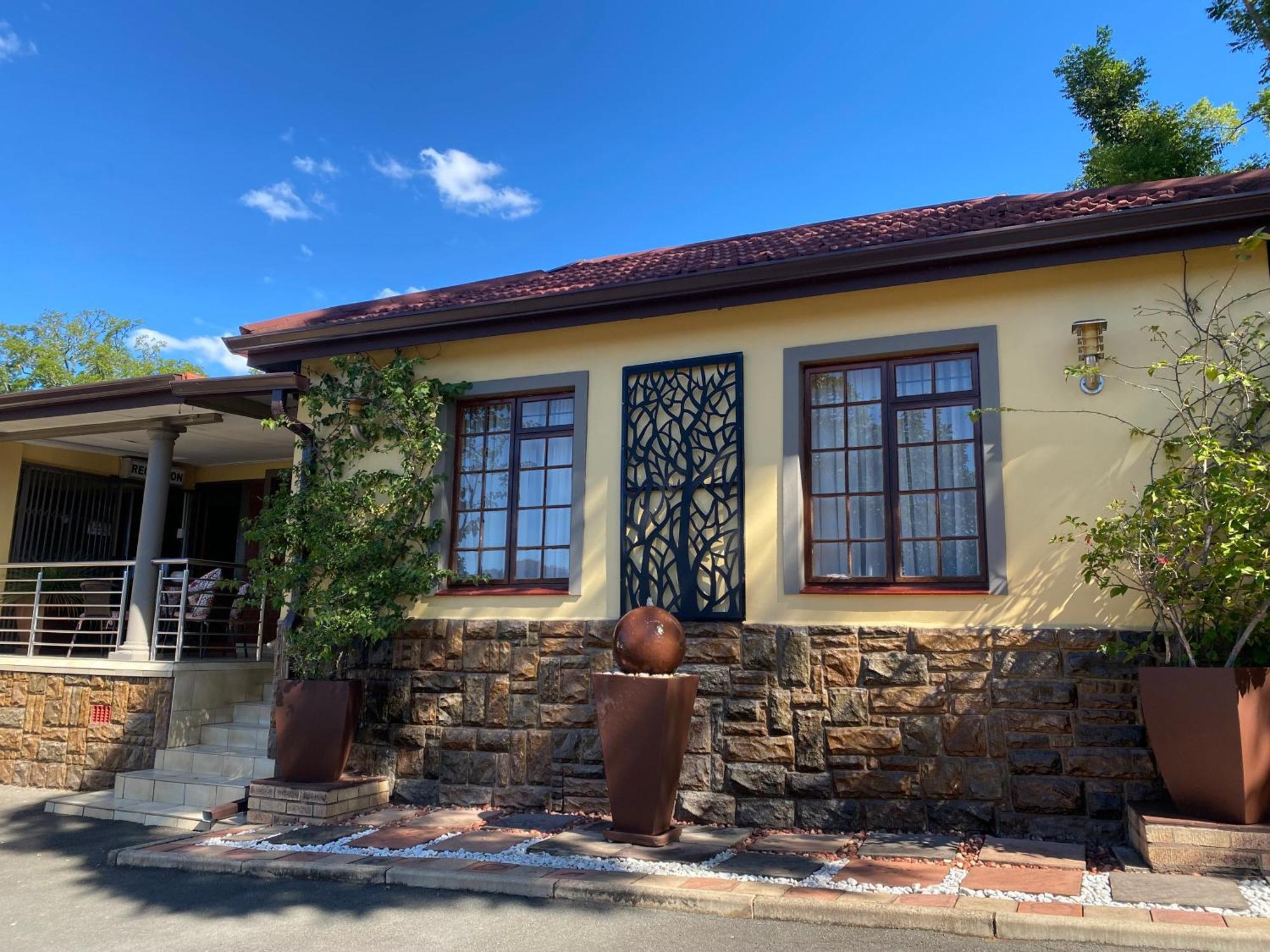 Madlula'S Guesthouse Пітермаріцбург Екстер'єр фото