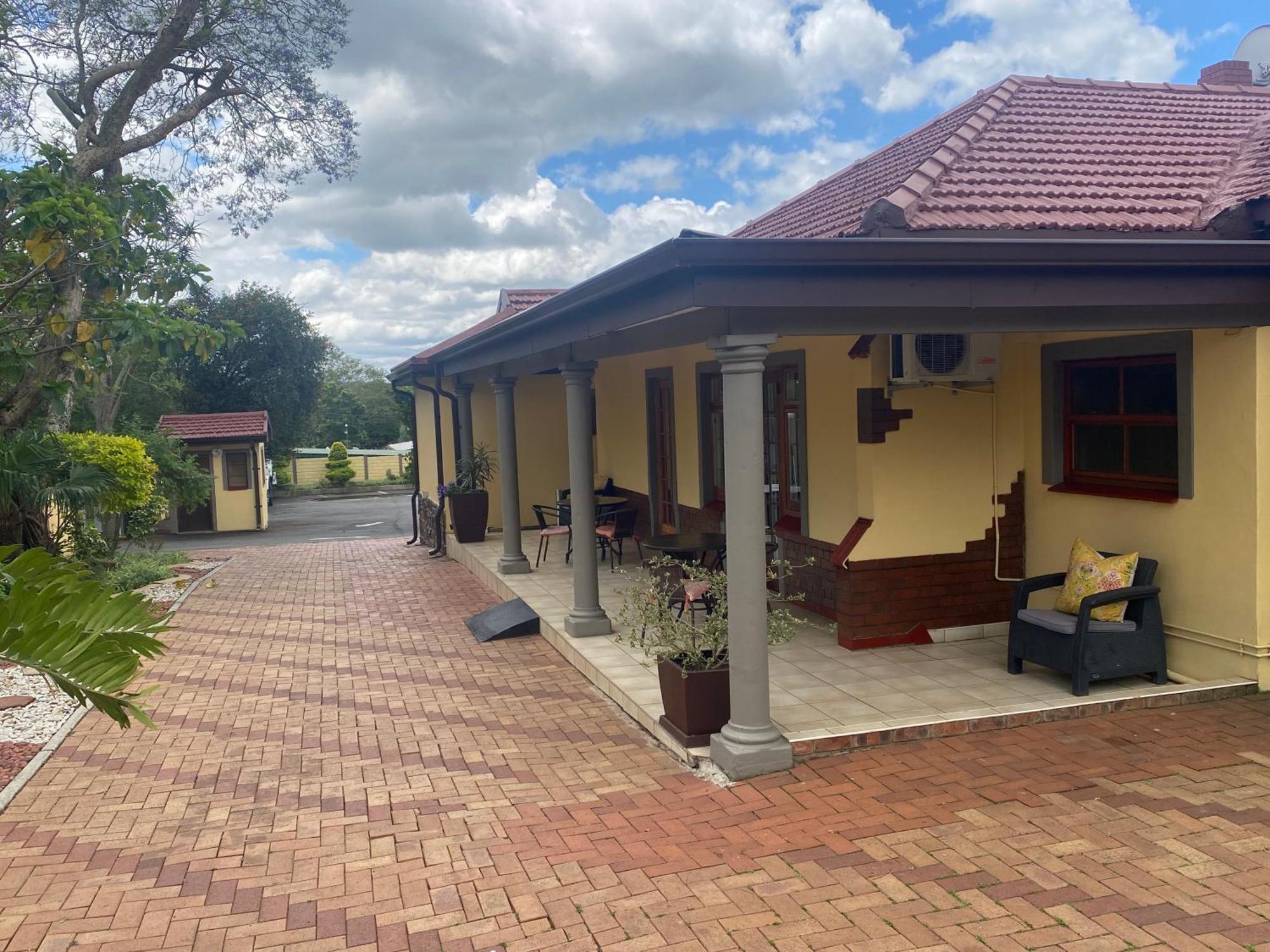 Madlula'S Guesthouse Пітермаріцбург Екстер'єр фото