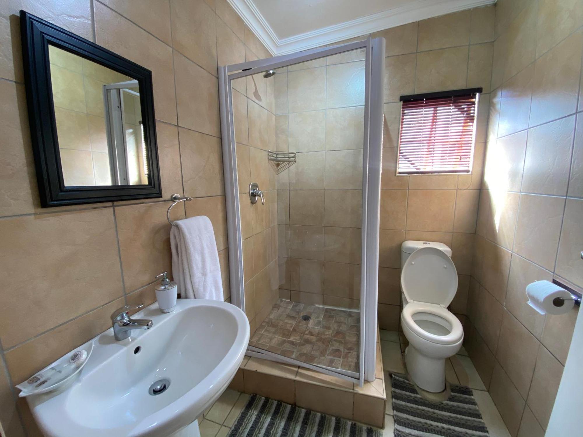 Madlula'S Guesthouse Пітермаріцбург Екстер'єр фото
