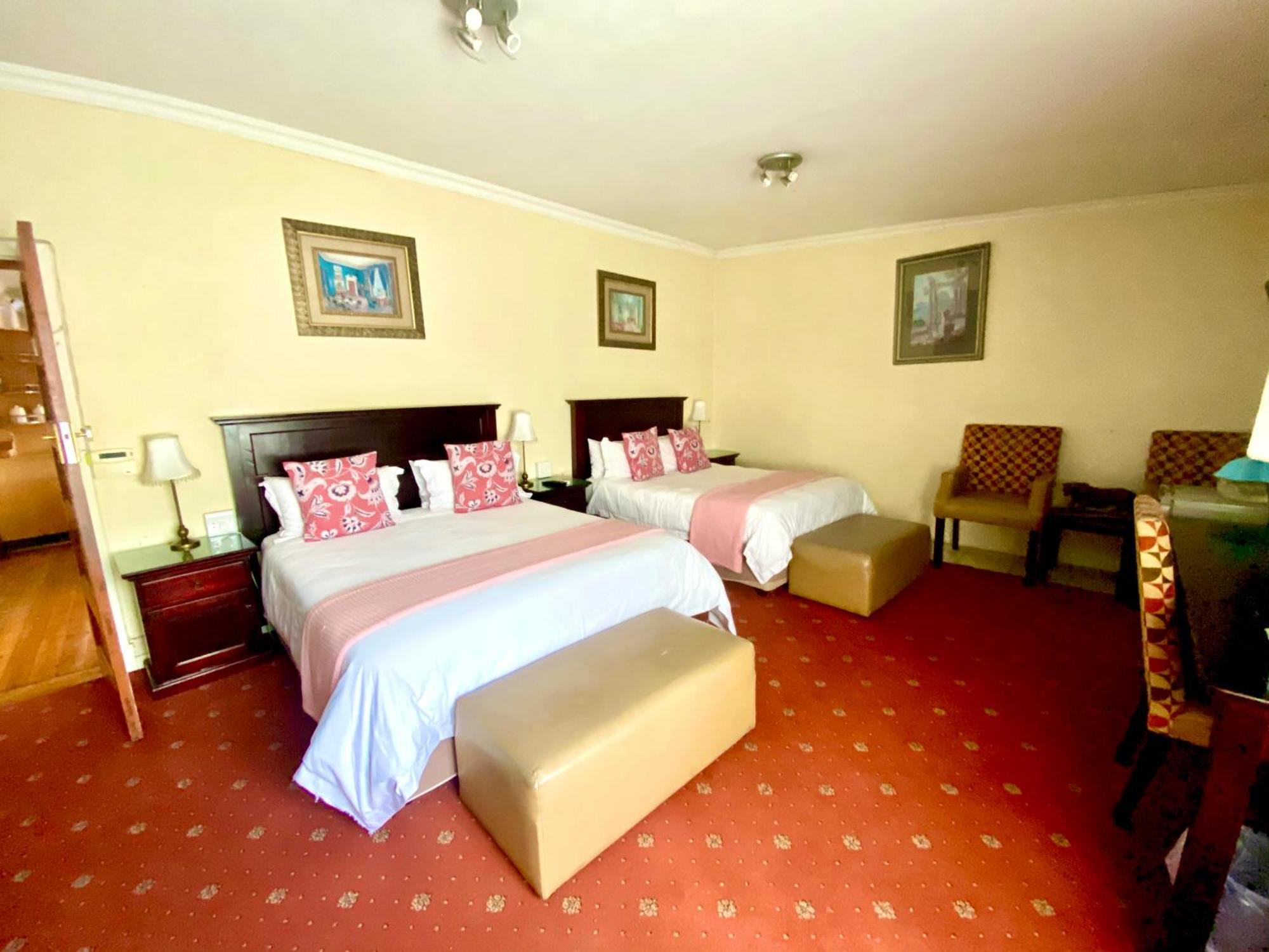 Madlula'S Guesthouse Пітермаріцбург Екстер'єр фото